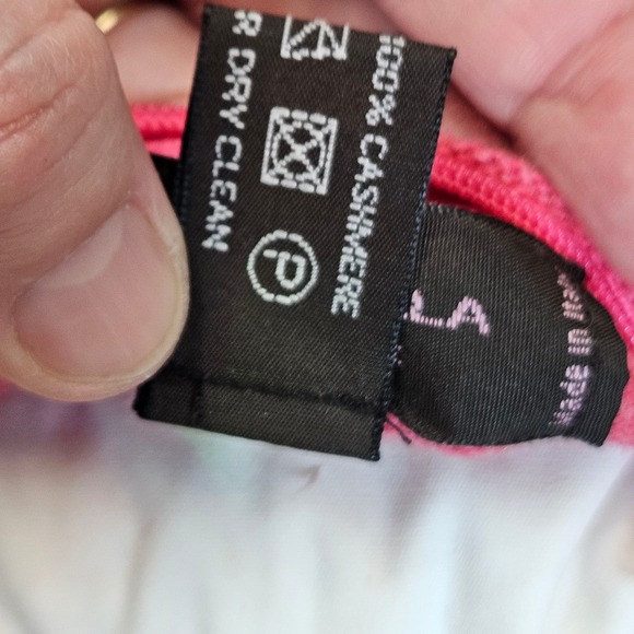 Rani Arabella Cashmere Throw‎ Pillow Peace Sign Down Italy 21x21 Pink Limited - Picture 4 of 11